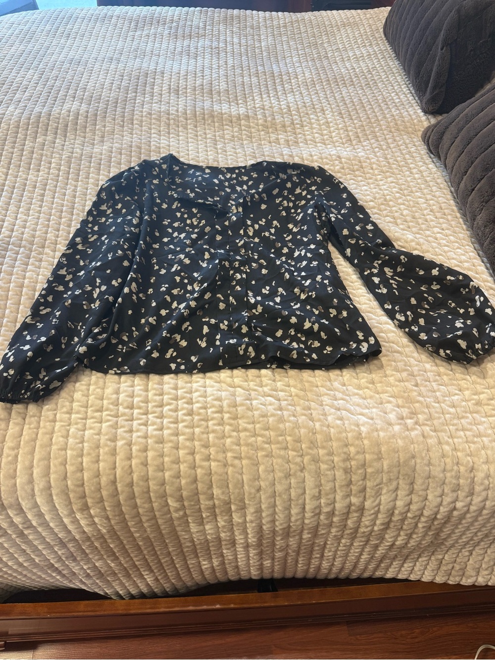 Women's Black Floral Button-Front Blouse